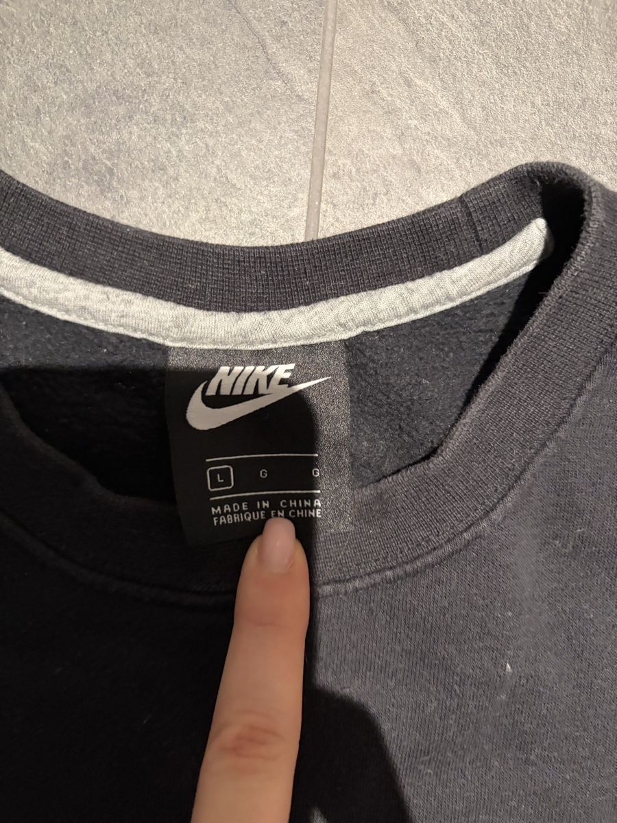 Nike Maglioni & Felpe: Nike Herren Pullover Gr. L – Usato da Frauenkappelen venduto da SSCN01 2