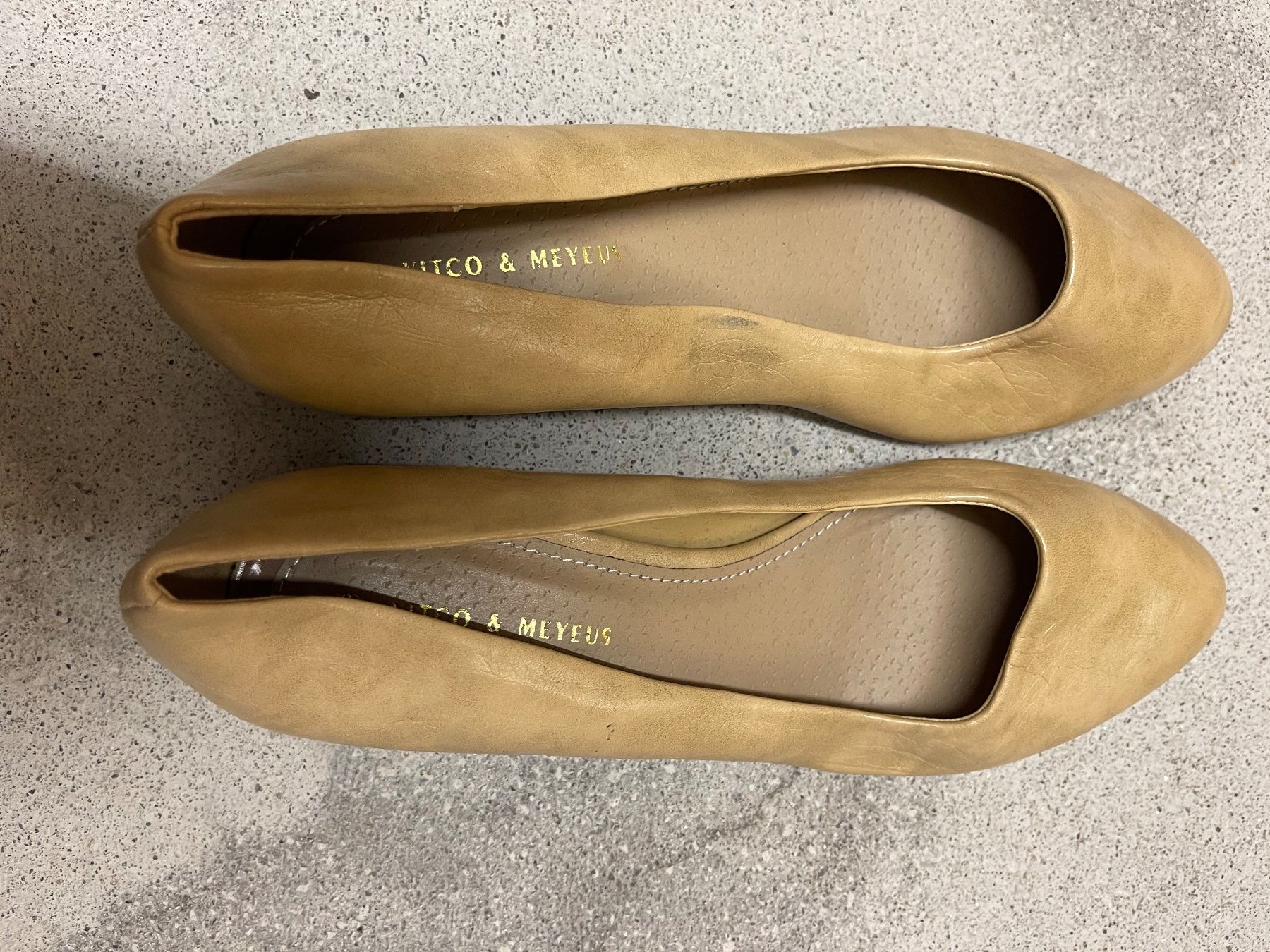 Damenschuhe: New elegant leather flat – Neu (gemäss Beschreibung) aus Zürich von Alpen209