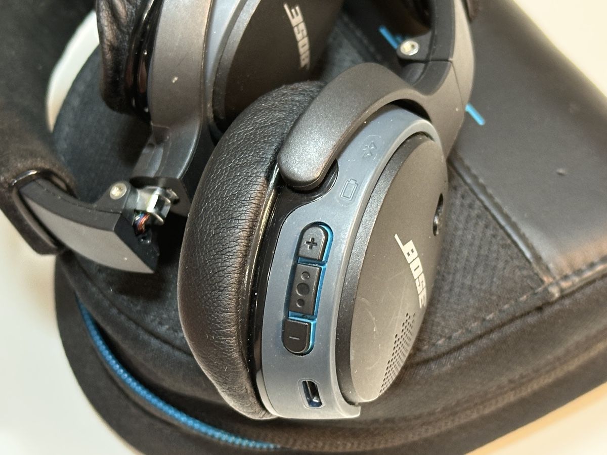 Bose Cuffie: Bose SoundLink kabellos Kopfhörer  – Usato da Wädenswil venduto da HobbyZimmer 3