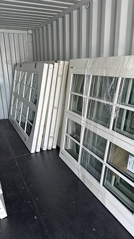 Finestre: Fenêtres en bois. – Usato da Vevey venduto da jov_lv92 3
