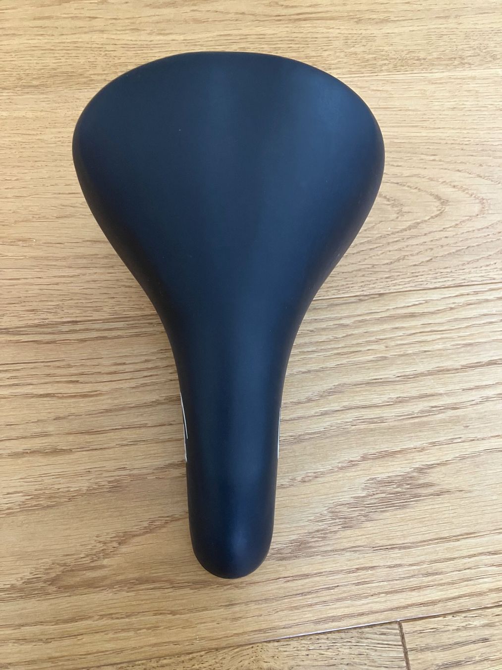 Pezzi di ricambio: Gelsattel universal 27 cm – Usato da Obermumpf venduto da Estrela67 1
