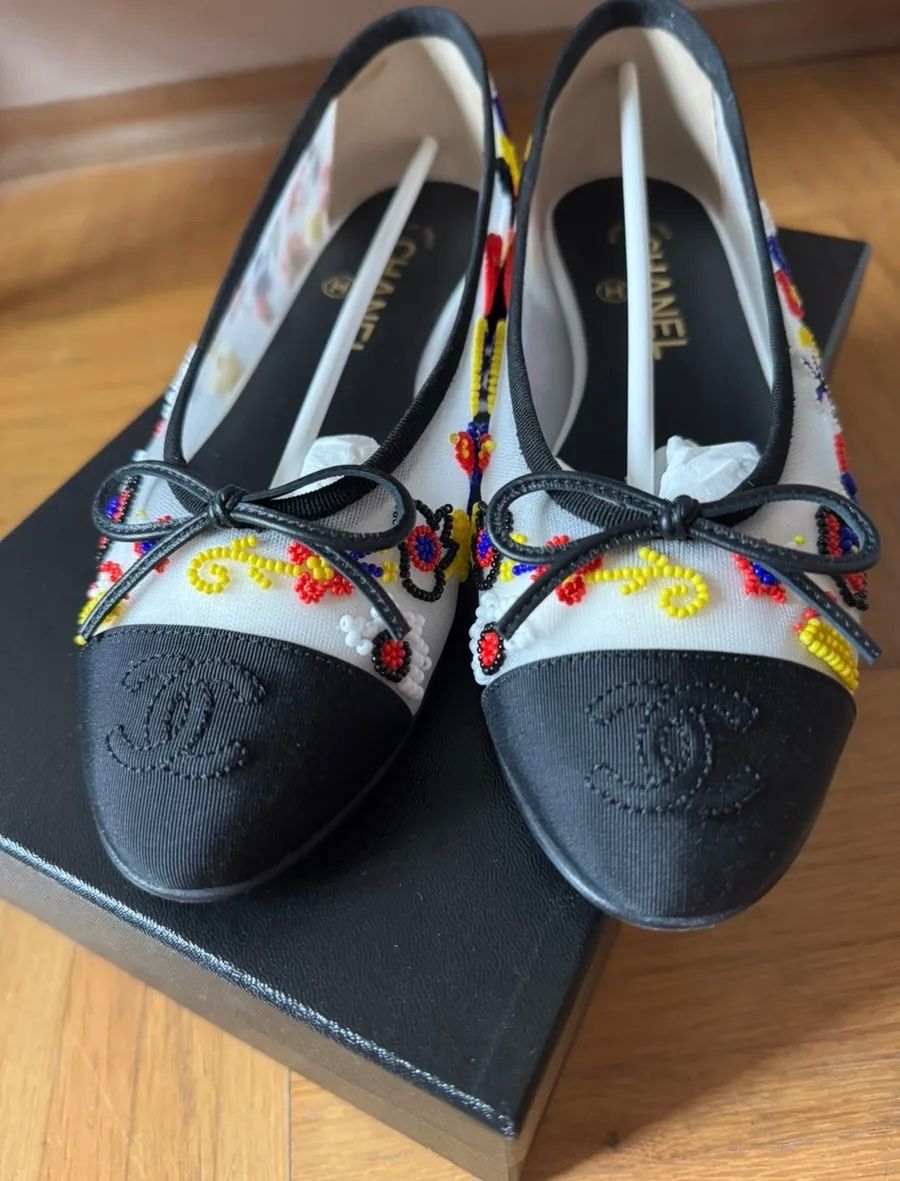 Chanel Scarpe da donna: Chanel Coco Beach Ballerinas, Gr. 37.5 – Nuovo (secondo la descrizione) da Triesen venduto da atos87 4