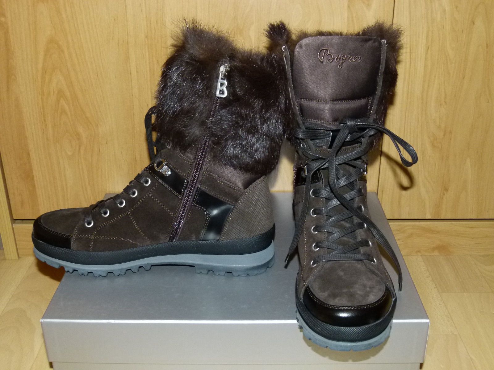 Bogner Chaussures femmes: Bogner Stiefelette ungetragen mit Echtfell – Neuf avec emballage d'origine à Oberthal par gemseline 1
