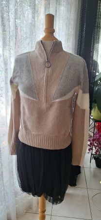Pull KOOKAI Taille 1 neuf