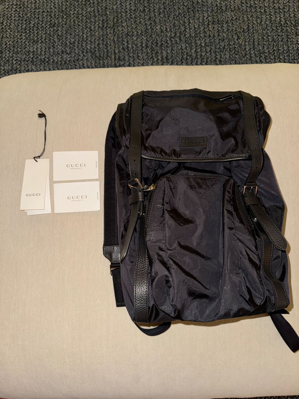 Gucci Rucksäcke: Gucci Rucksack Nylon schwarz Leder – Neu (gemäss Beschreibung) aus Bern von na.laa 6