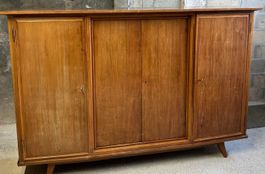 Buffet vintage en bois massif