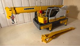 Bruder Kran Liebherr für Projekte 