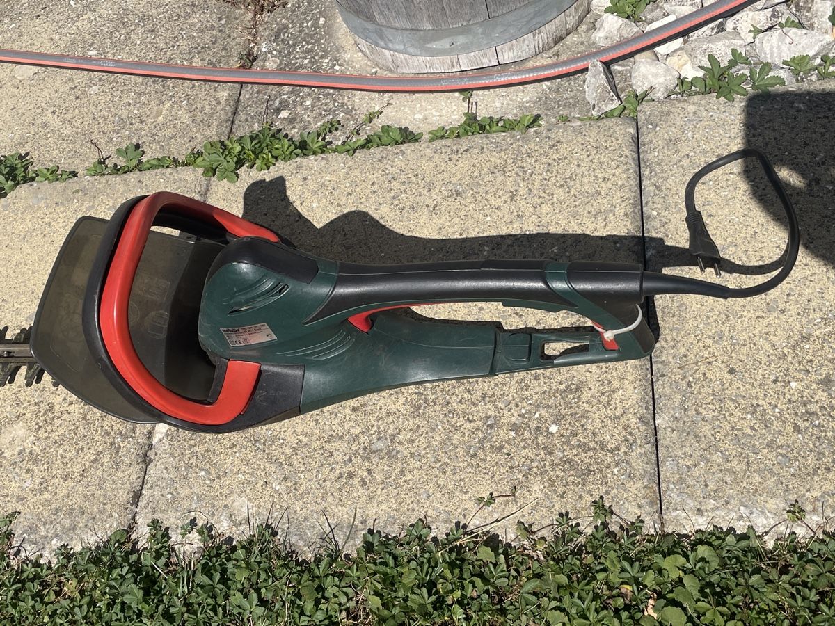 Metabo Alle Werkzeuge: Heckenschere Metabo HS 8675 Quick gebraucht, defekt – Defekt aus Effingen von dinuspichi 4