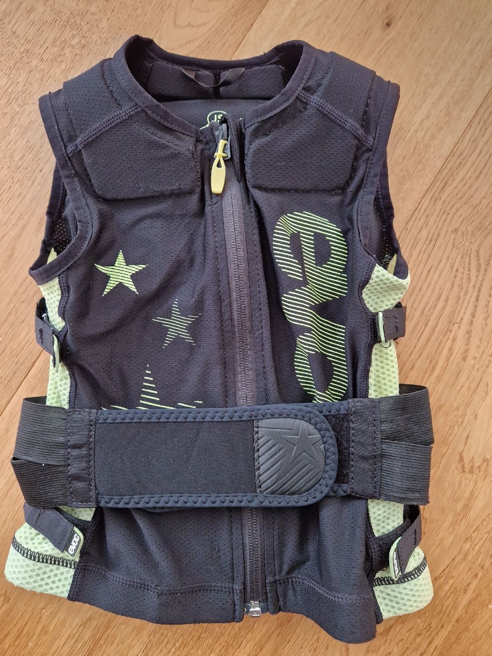 Evoc Protezioni & Imbottiture: Evoc Rückenpanzer Kids Gr. JS – Usato da Davos-Dorf venduto da Bpelikan 4
