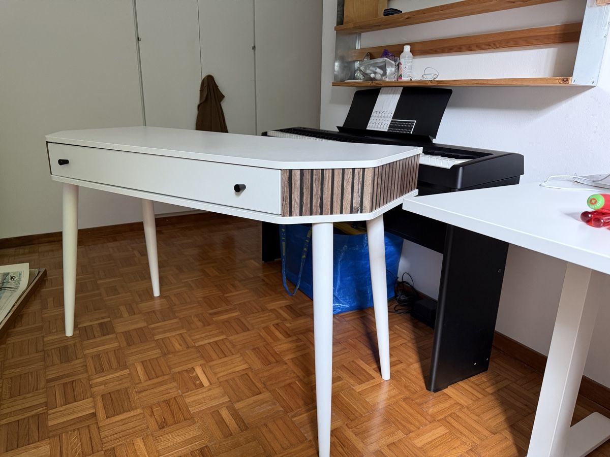 Scrivanie: Schreibtisch Capri – Weiss/Eichefarben – Usato da Zürich venduto da Mosli 7