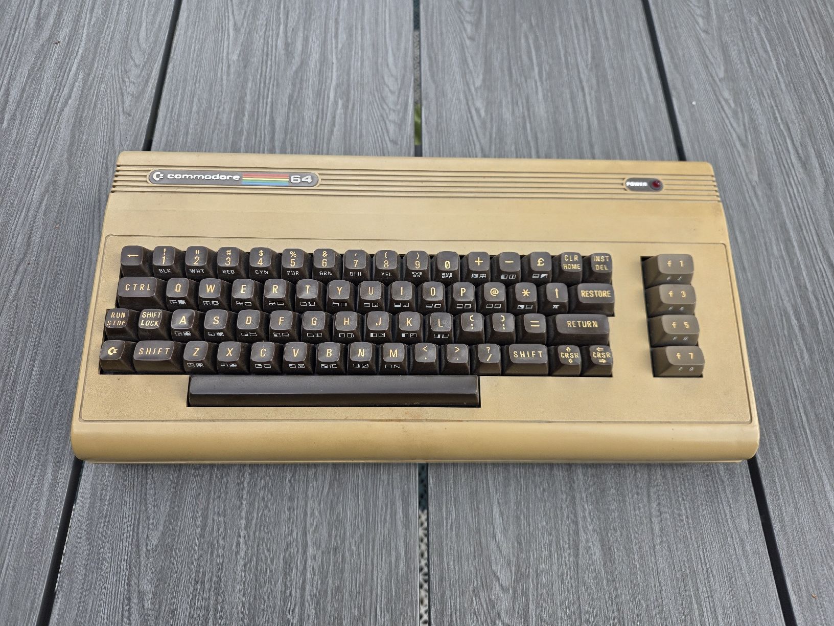 Commodore PCs: Commodore 64 – D'occasion à Courroux par Davy642