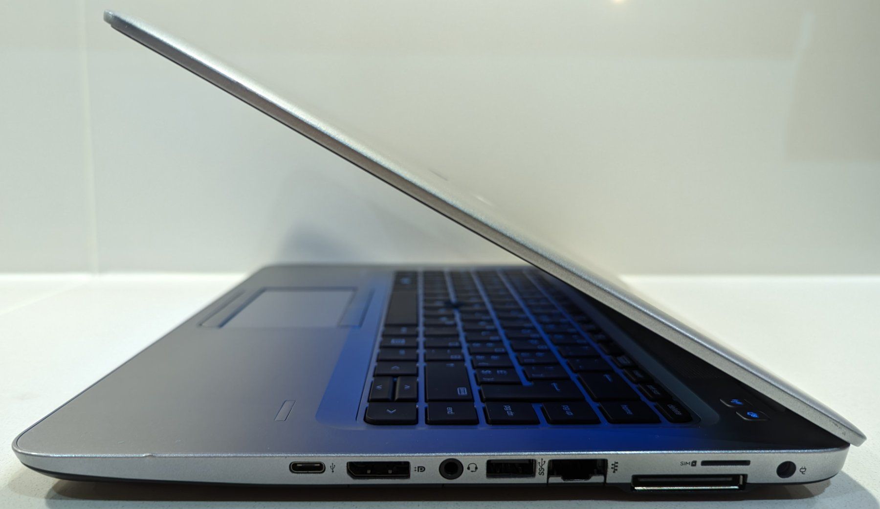 Hewlett Packard Portables: HP EliteBook mt43 Mobile Thin Client - Windows 10 Pro – D'occasion à Spreitenbach par chipcom 4
