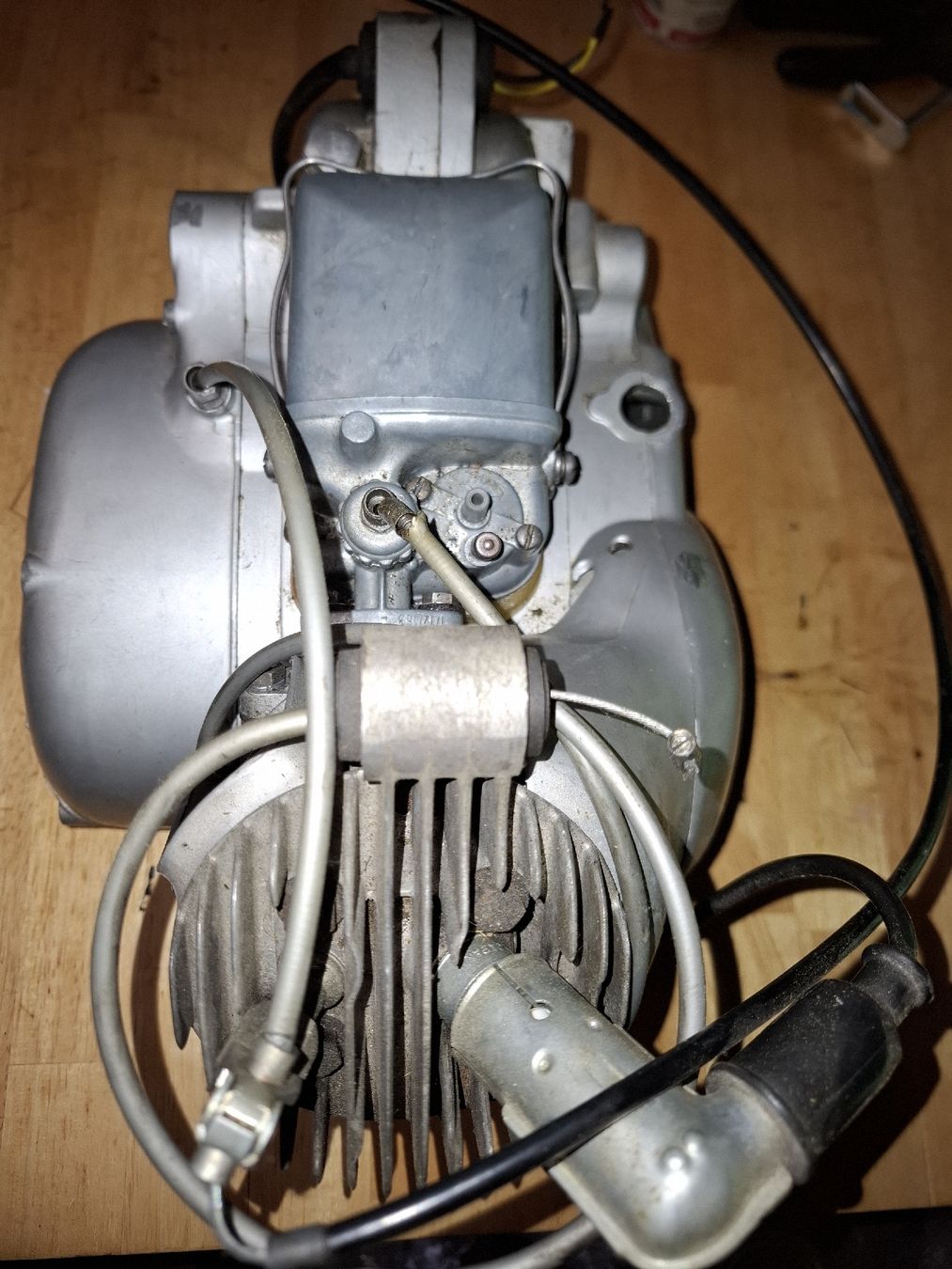 Sachs Motoren: Sachs Saxonette Motor – Defekt aus Alpnach Dorf von  2