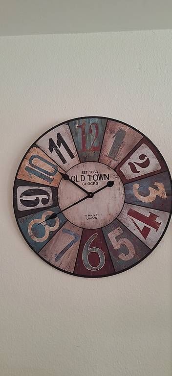 Orologi: Wand Uhr, Vintage Style – Usato da Bern venduto da bikergirl96