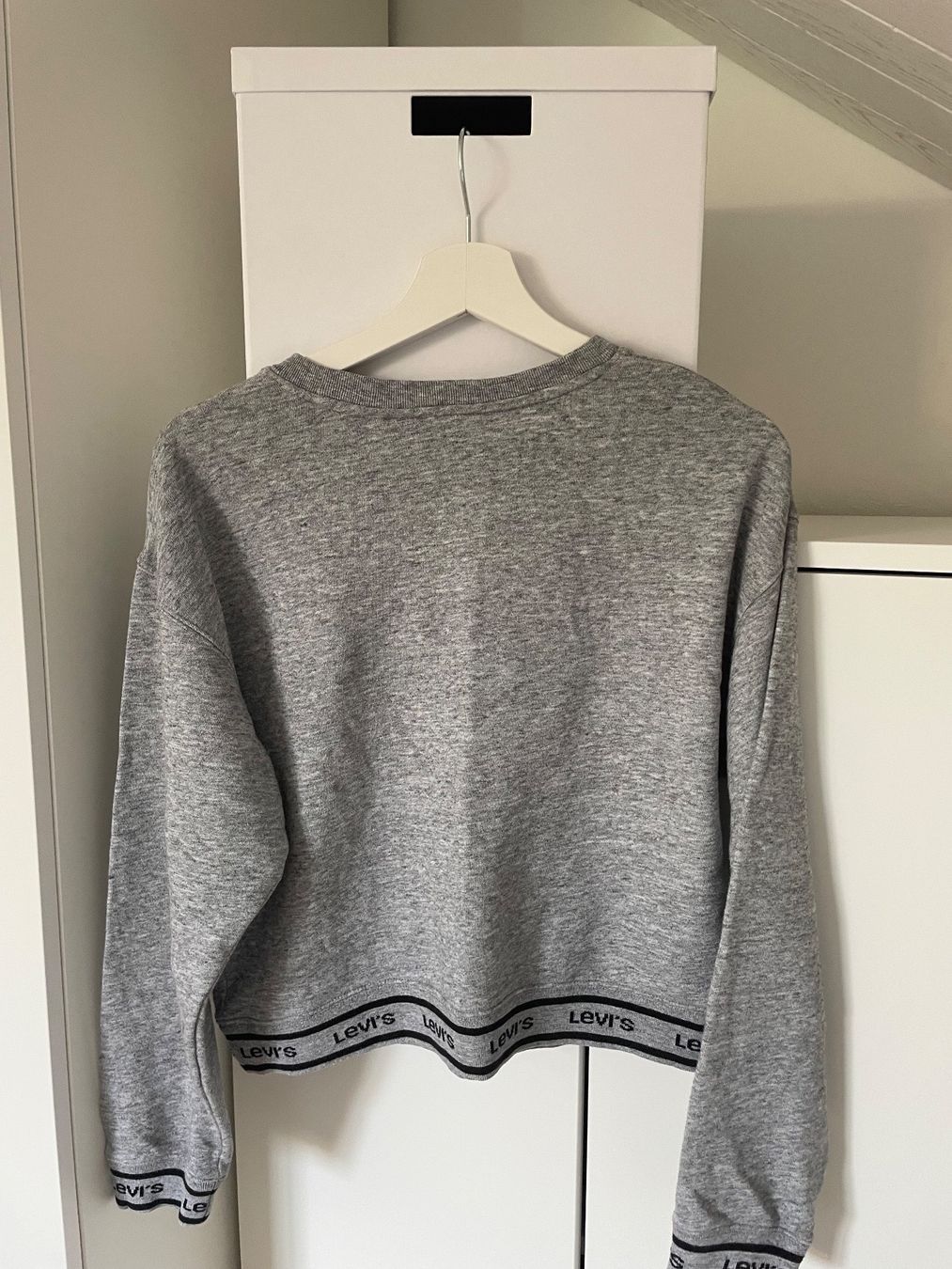 Maglioni & Felpe: Sweatshirt Levi's – Usato da Arbon venduto da kikiriri 1