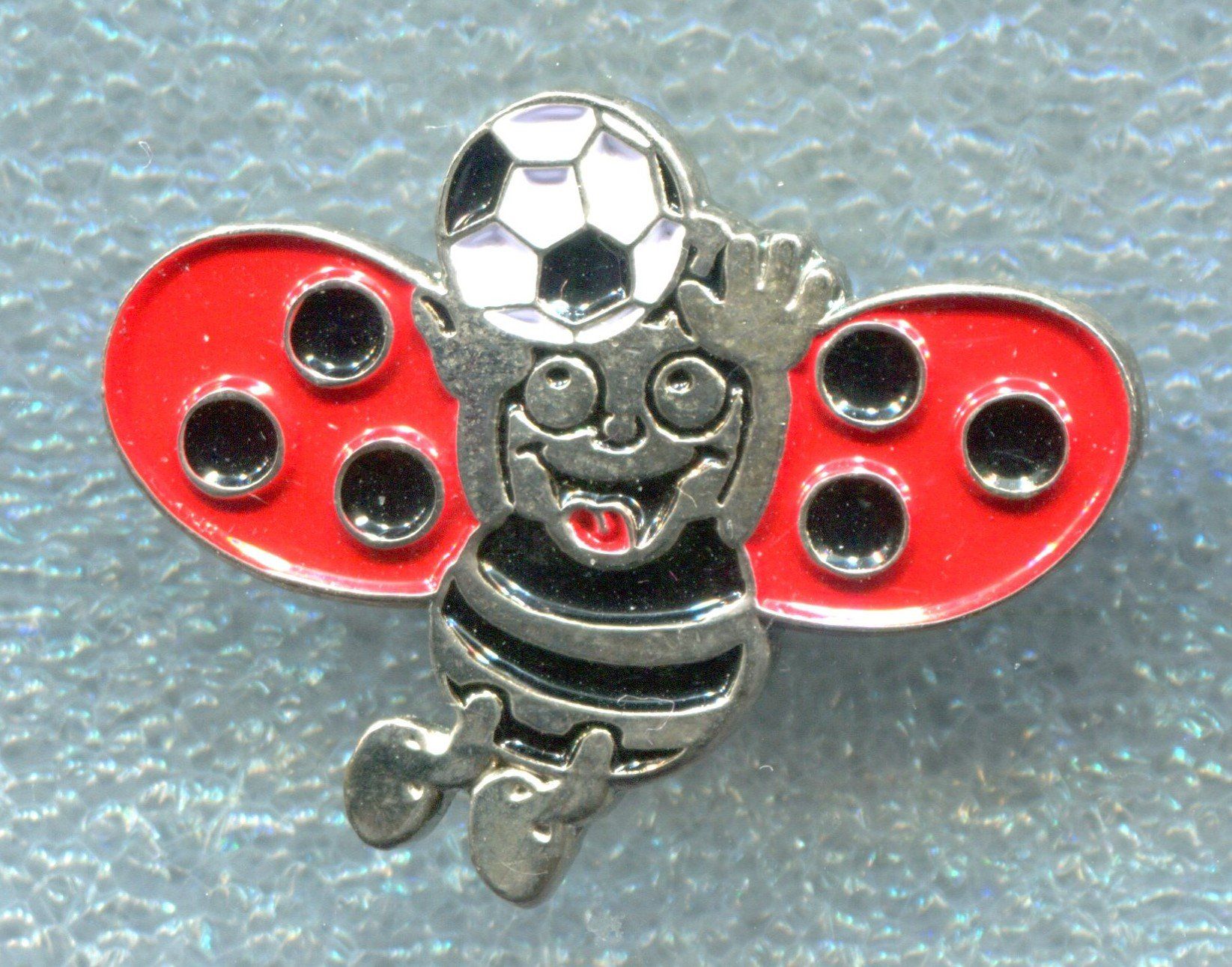 Plaquettes & Badges: BLICK Käfer  Fussballer – D'occasion à Winterthur par Sammleroase