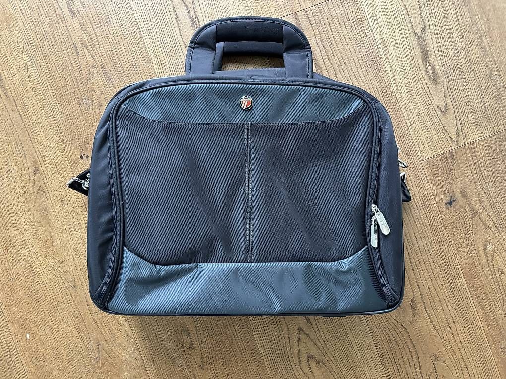 Taschen: Laptop Tasche Taragus – Neu und originalverpackt aus Gossau SG von gagagei 1