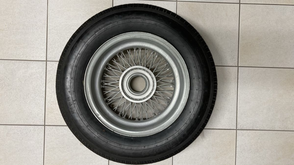 Firestone Pneus & Kompletträder: Speichenrad Oldtimer – Gebraucht aus Kaiseraugst von wombat51