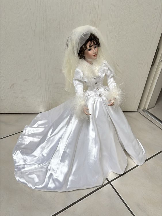 Poupées: Poupée mariée Asthon Drake 1996 galerie – D'occasion à Bollion par fran12