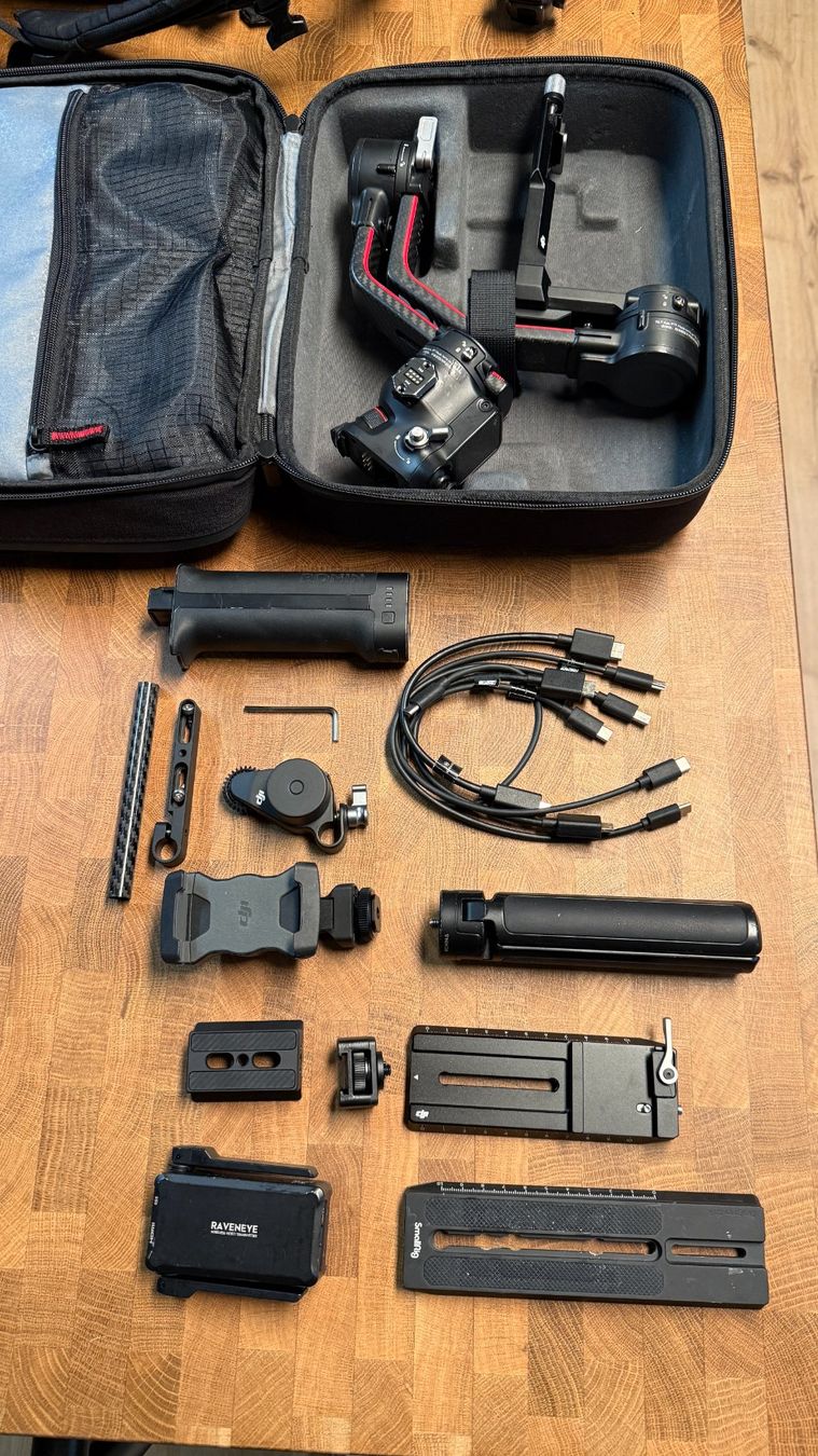 DJI Videocamere: DJI RS2 Pro mit Zubehör – Usato da Zürich venduto da jayjay123456 1