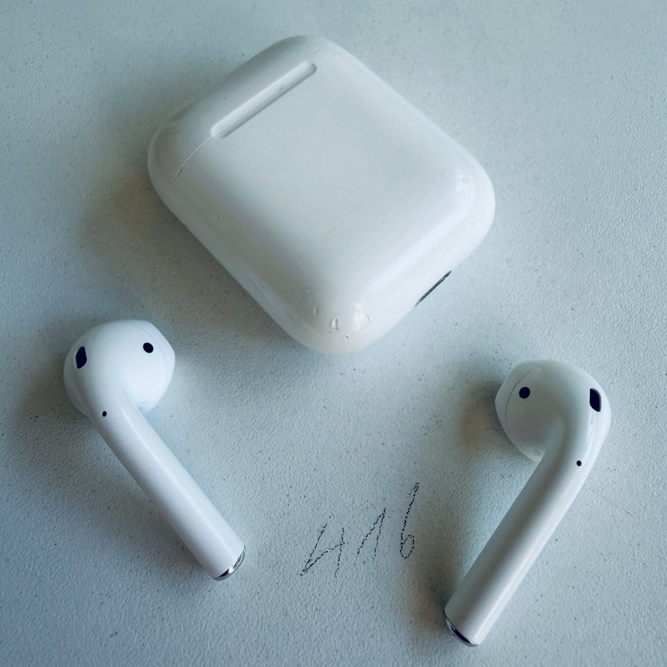 Apple Casques audio: Original Apple AirPods 2 Gen. Wireless Kopfhörer & Case – D'occasion à Basel par MY.AIRPODS.SHOP 4