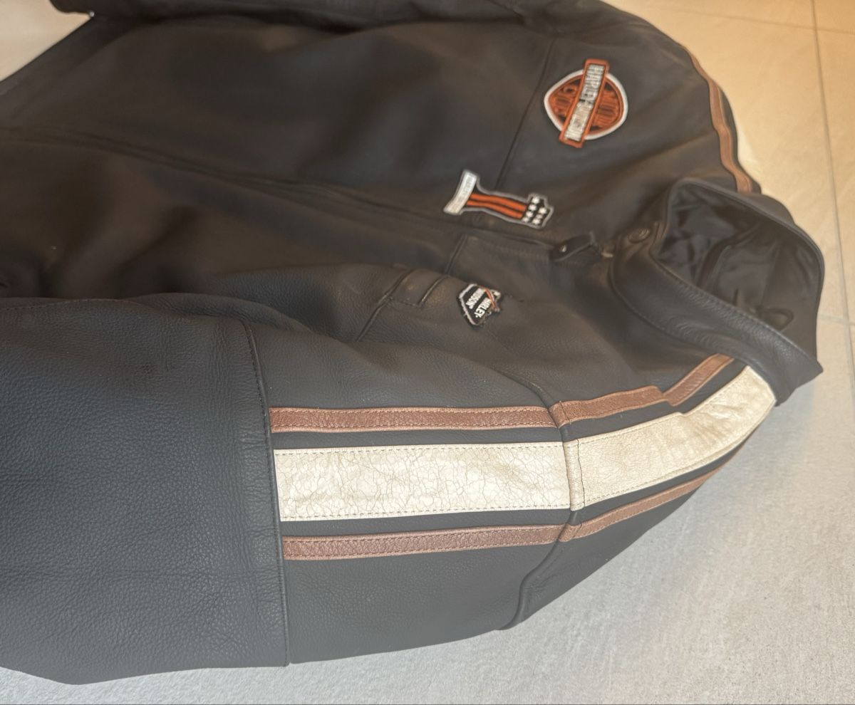 Harley-Davidson Giacche: Blouson Harley-Davidson en cuir véritable - Taille 3XL – Usato da Cormoret venduto da Jackb6 2