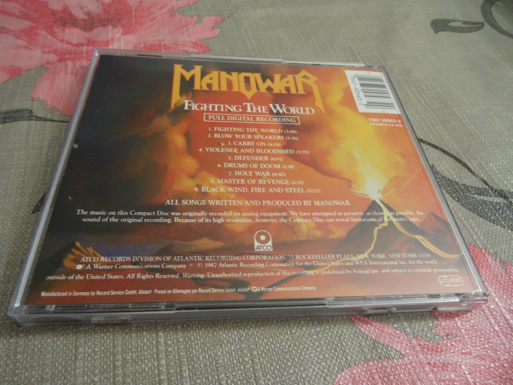CD: Manowar - Fighting The World CD - – Usato da Olten venduto da Disc-Ausverkauf 1