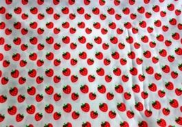 Deko Stoff Mix 50 x 150 cm  Erdbeeren