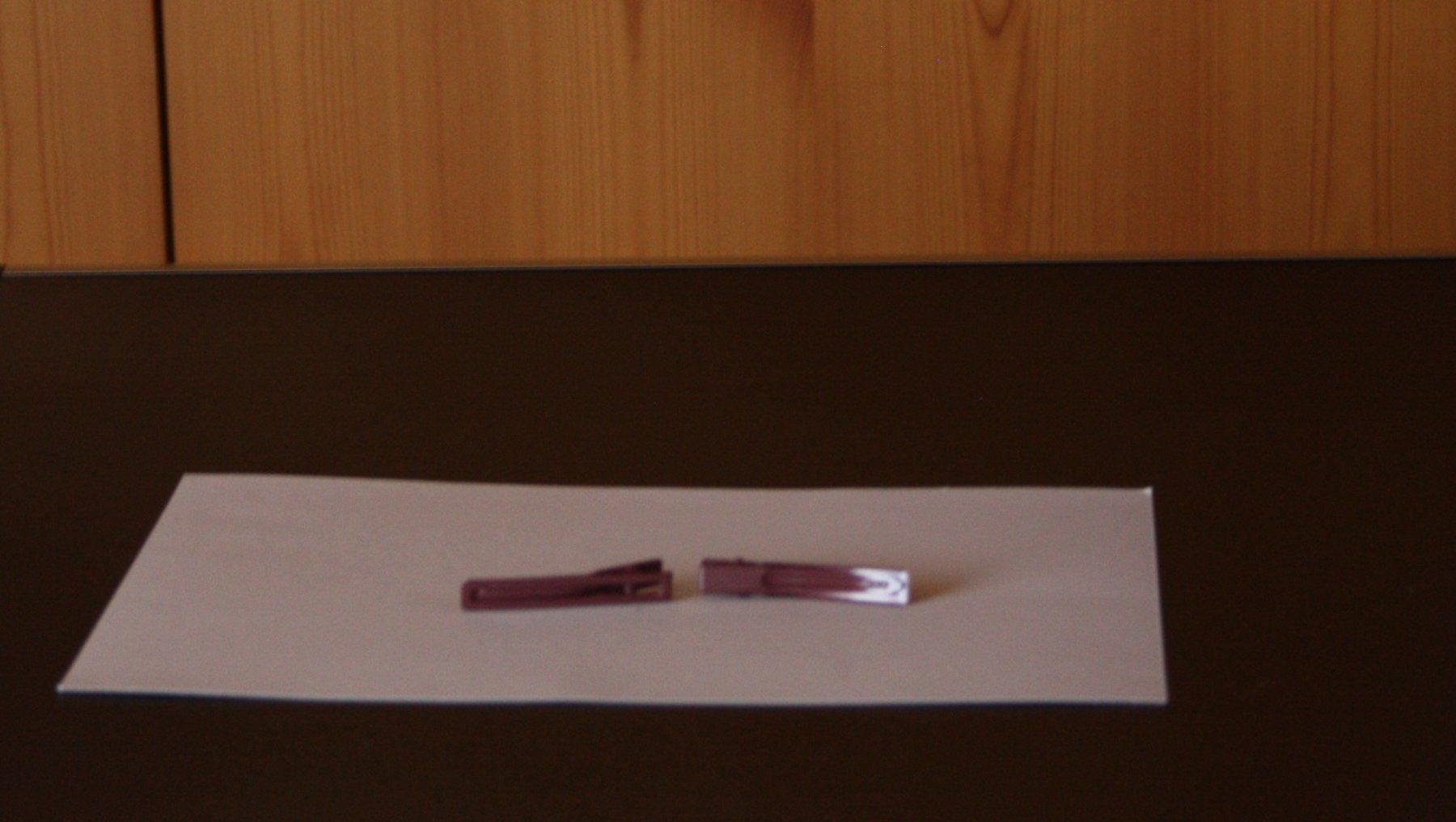 Accessori per capelli: 2 Haarklammern Metall violett – Nuovo (secondo la descrizione) da Flüelen venduto da Diversicum-Shop 5