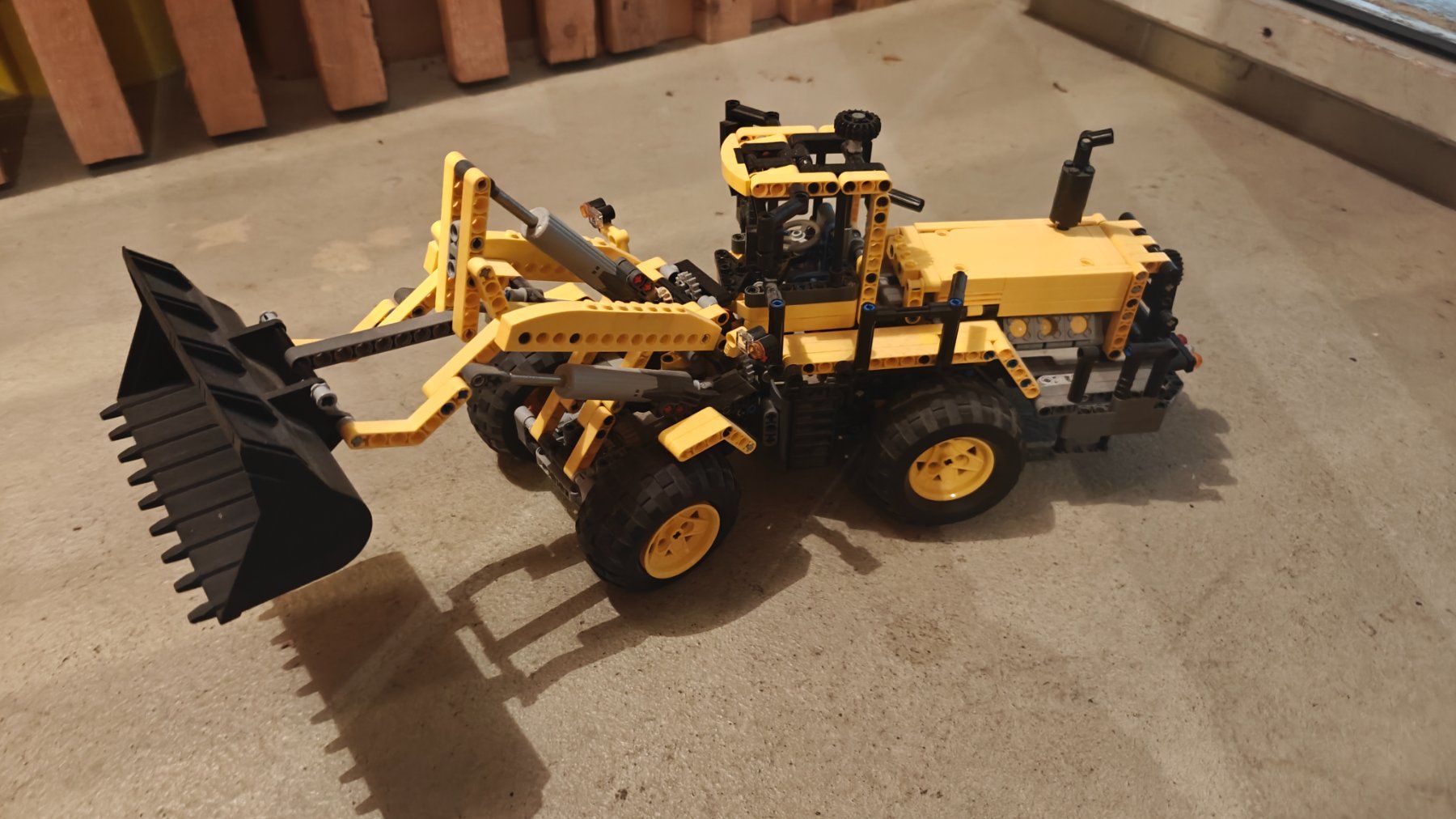 Lego Kit di costruzioni: LEGO Technic 8265 Front Loader / Radlader – Usato da Kaltbrunn venduto da Boesi_1600