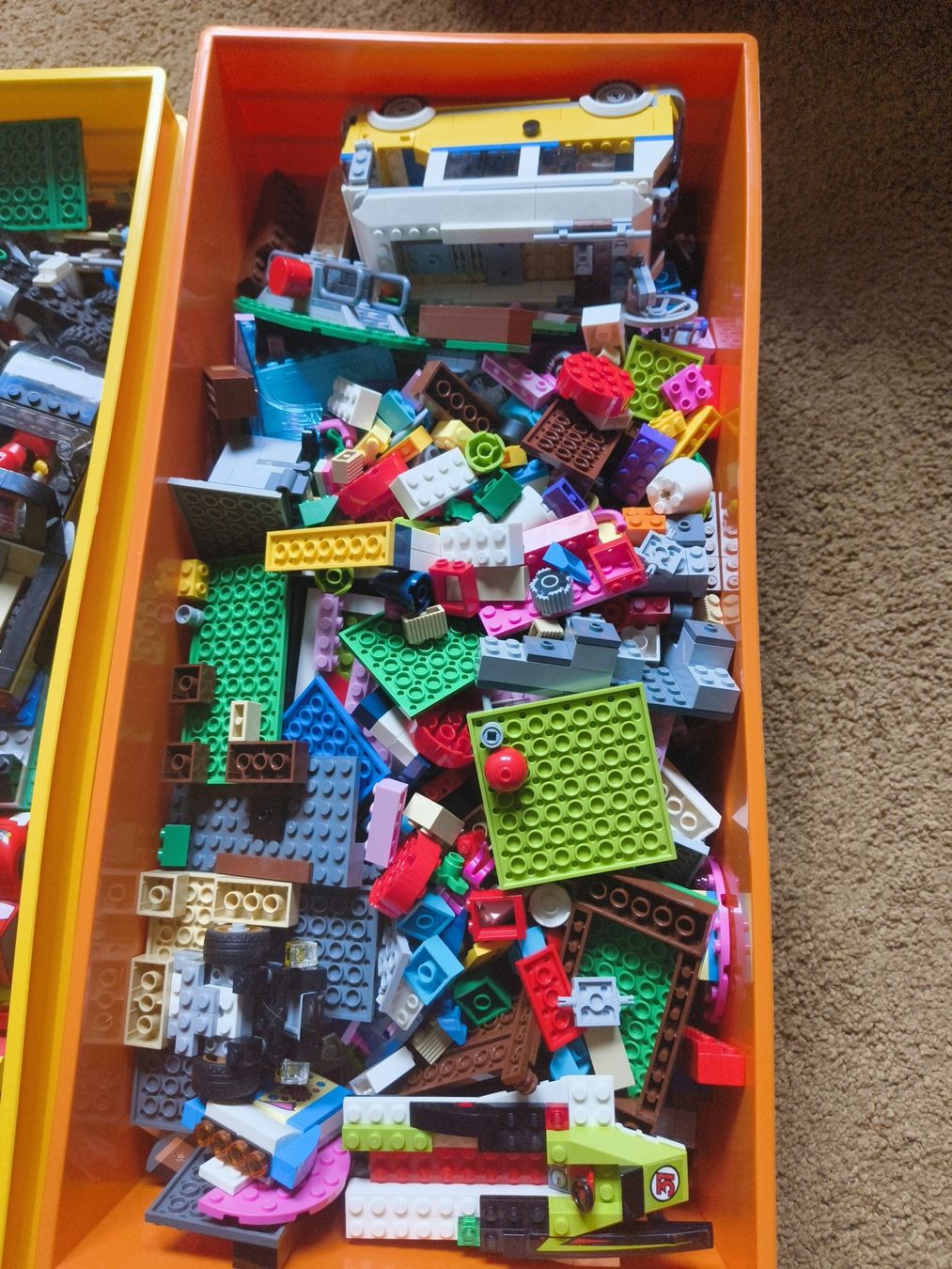 Lego Giocattoli: 3x gefüllte LEGO Boxen – Usato da Uetikon am See venduto da Uetikon 1