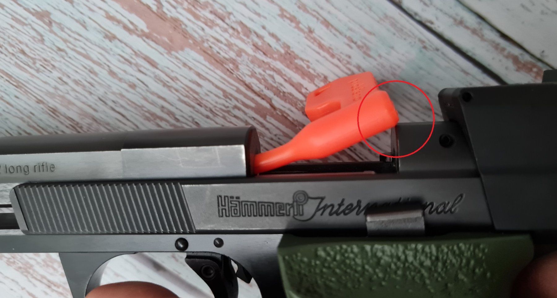 Bandiere: 22lr Sicherheits Flagge Empty Chamber Indicator 5.56 – Nuovo (secondo la descrizione) da Effretikon venduto da easyjones 9