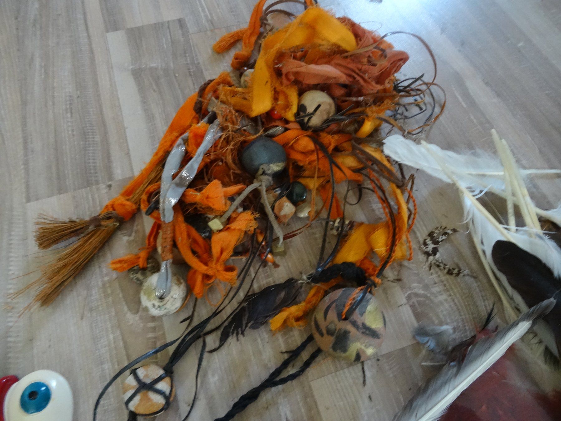 Il mondo degli animali: Indianer Zubehör Schmuck Federn ++ – Usato da Mogelsberg venduto da raftnix 3