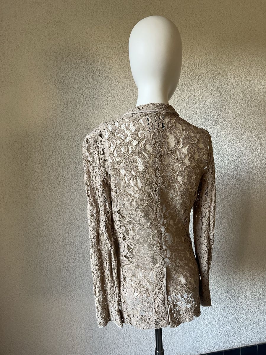 Moschino Jacken: Wunderschöner Vintage Spitzenblazer von Moschino – Gebraucht aus Uster von Kalici1 1