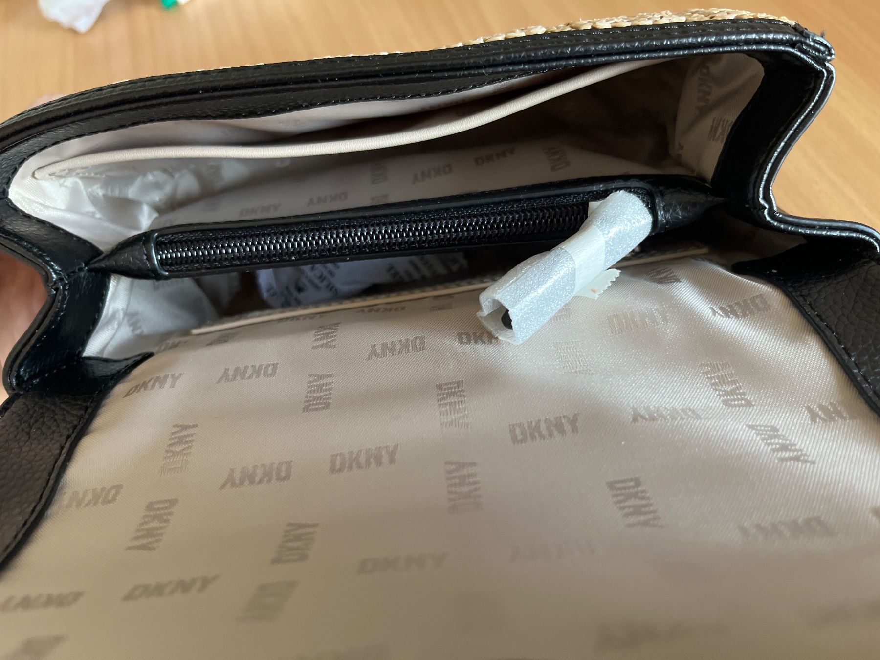 DKNY Borse da donna: DKNY - Handtasche, Sina, Korbgeflecht – Nuovo (secondo la descrizione) da Luzern venduto da Jiggy_8898 5