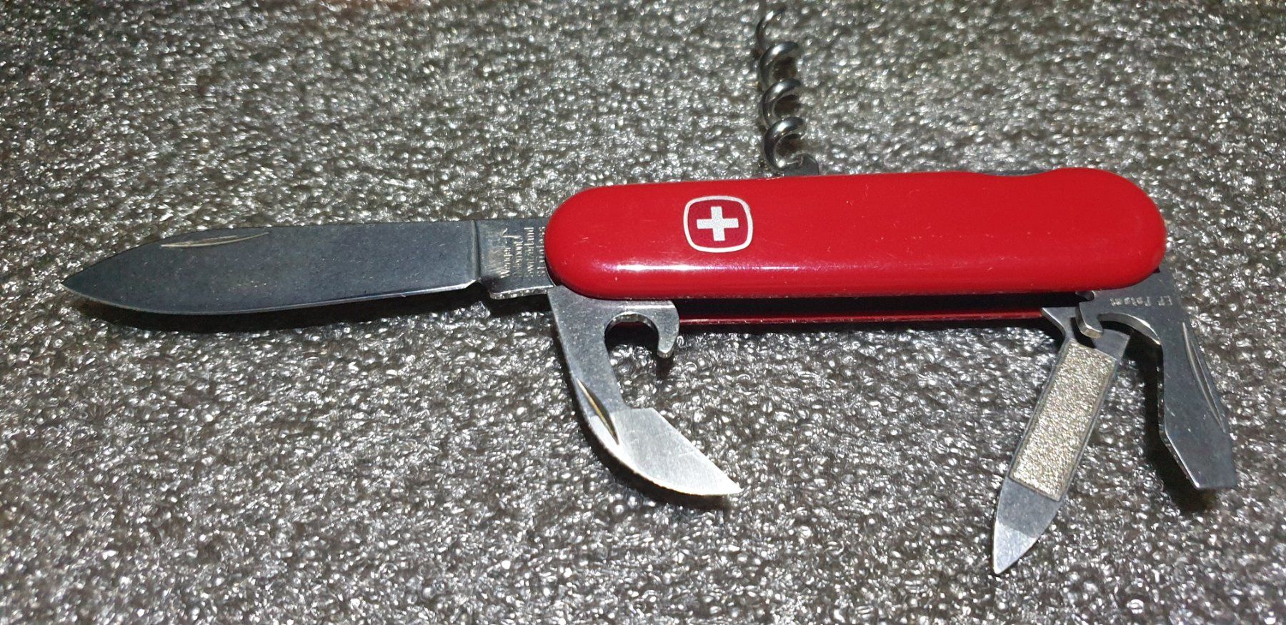 Victorinox Coltelli tascabile: Rot CAS Sackmesser WENGER Commander – Usato da Val D Illiez venduto da SnowRoof 2