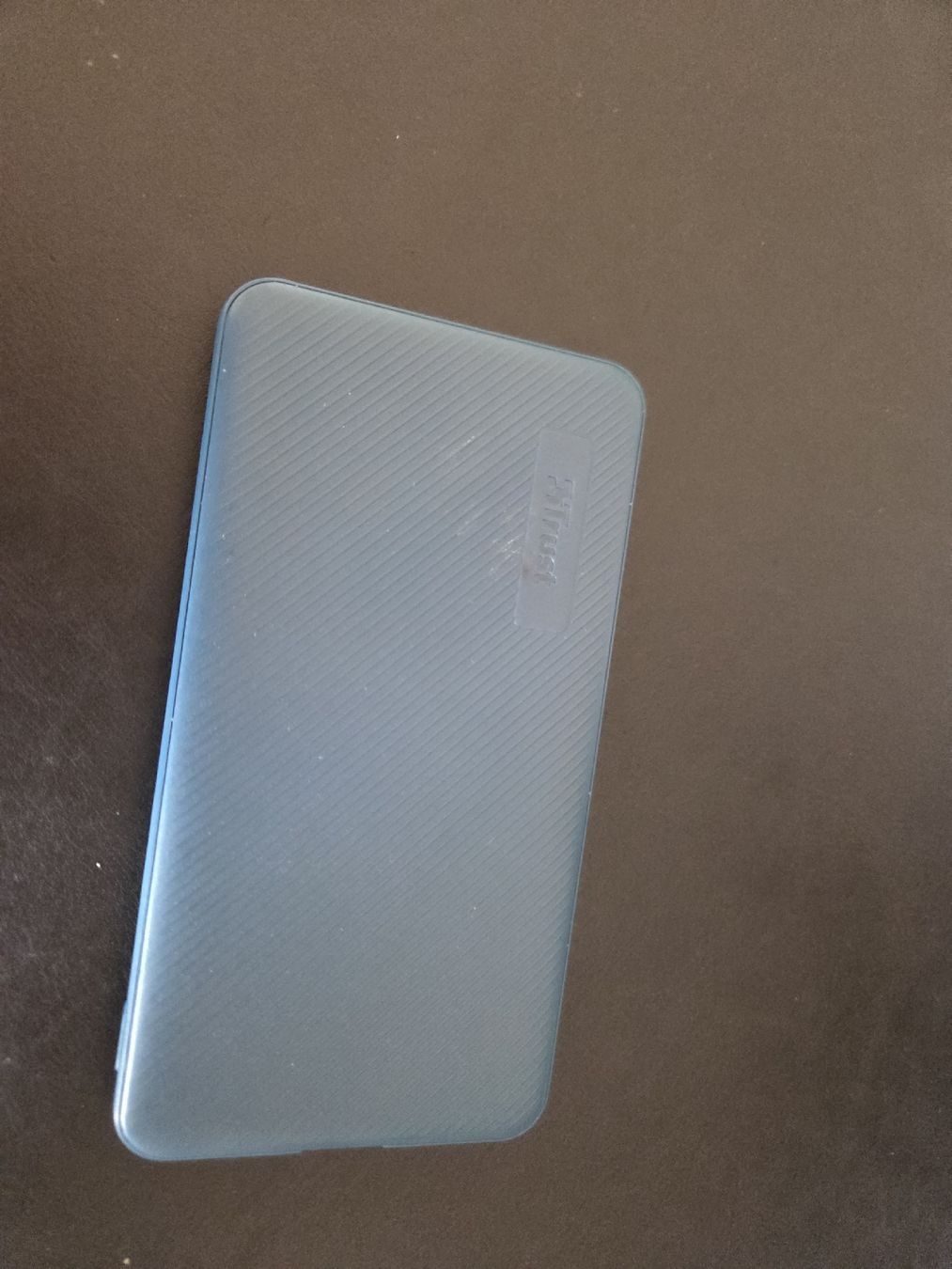 Batterie: * Trust Powerbank Ultra-thin 5000 mAh – Usato da Egolzwil venduto da MaMoro 1