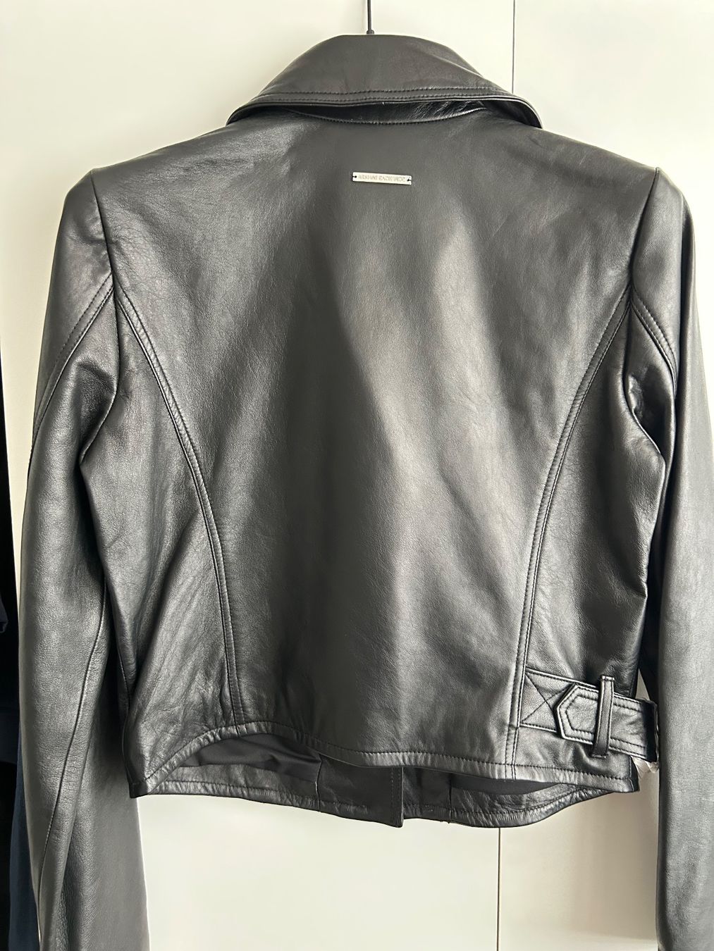 Armani Giacche: Armani Lederjacke (echtleder) – Nuovo e nell'imballaggio originale da Heiden venduto da Ameliska 1