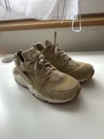 Nike Air Huarache Run SD Beige – 40.5 taille petit, 38-39