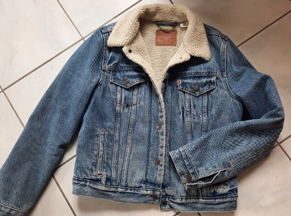 Levi's Giacche: Jeansjacke Levis S/M Teddy – Usato da Basel venduto da blumenkimd