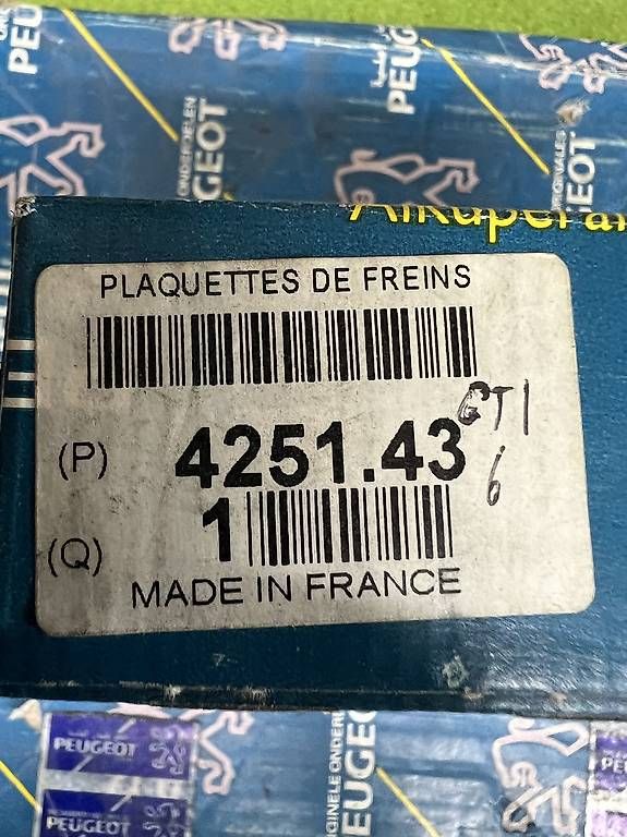 Peugeot Tutti pezzi di ricambio auto: Bremsscheiben Peugeot 306 GTI – Usato da Gontenschwil venduto da lot_qxr9 3