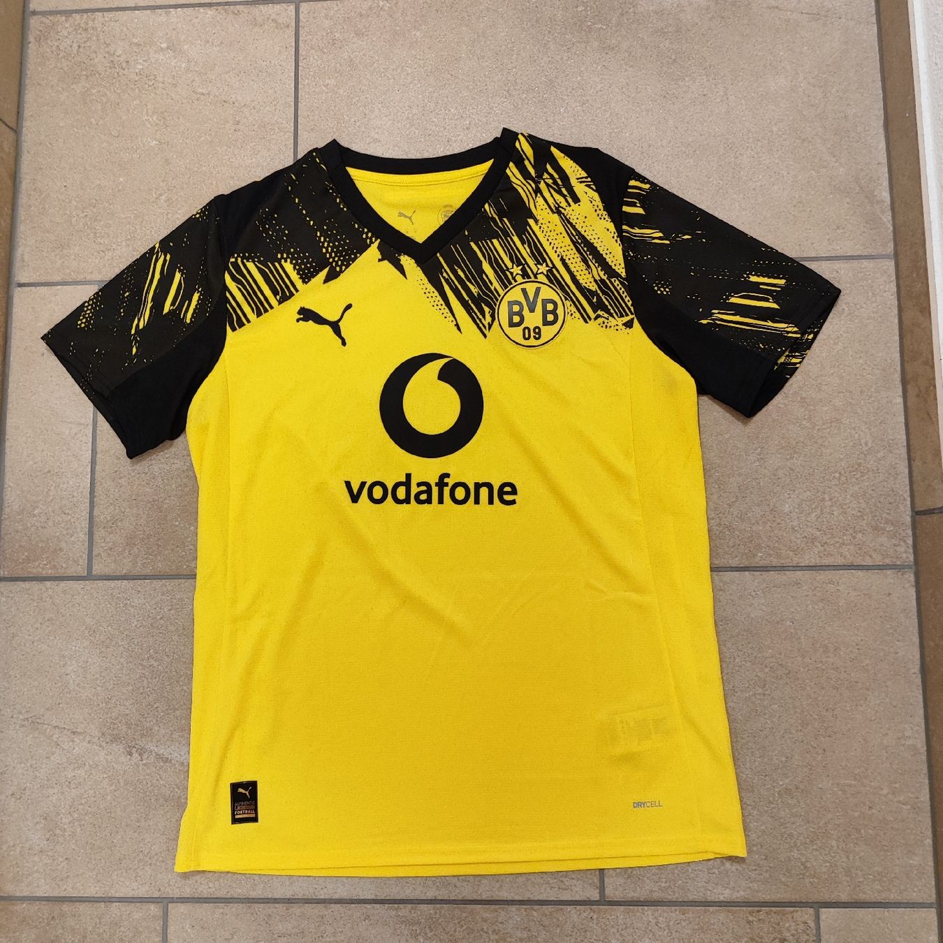 Puma Canottiere & Pantaloni: BVB Borussia Dortmund Home Replica M – Nuovo (secondo la descrizione) da Lamone venduto da ken_8y7h