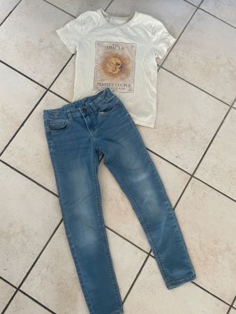C&A Set: SommerJeans Gr. 146 & T-Shirt "Perfect Couple",