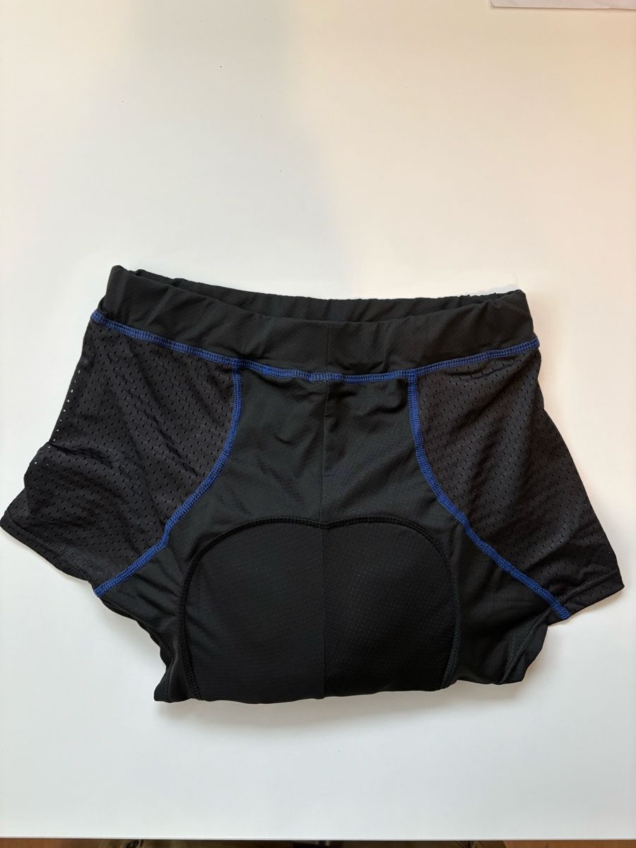 Hosen: Fahrradhose – Neu und originalverpackt aus Andelfingen von Stoirm 1