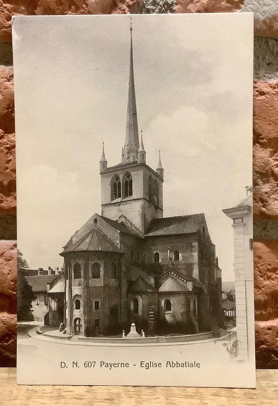Ansichtskarten: PAYERNE - Eglise Abbatiale - Kirche – Gebraucht aus Root von ENGLAND-TREASURES