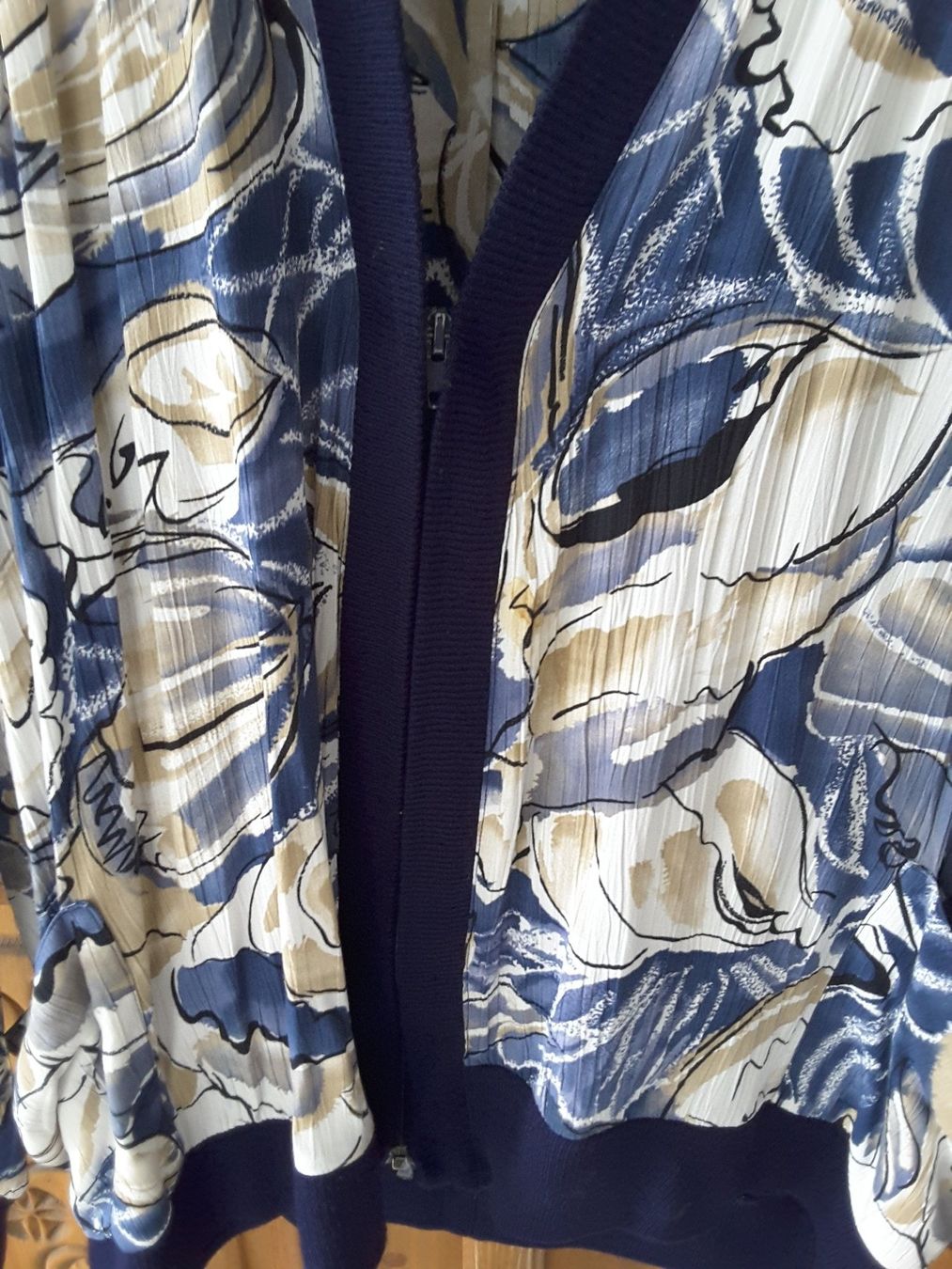Jacken: Wunderschöne,leichte Jacke Gr. XL/XXL – Gebraucht aus Boppelsen von tigimohrli 2