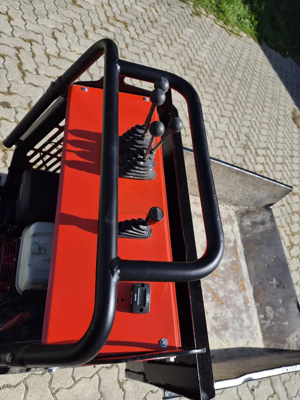 Hutter Tutte le macchine: Huki 70HB-V2 Raupendumper – Usato da Hittnau venduto da Cs94 2