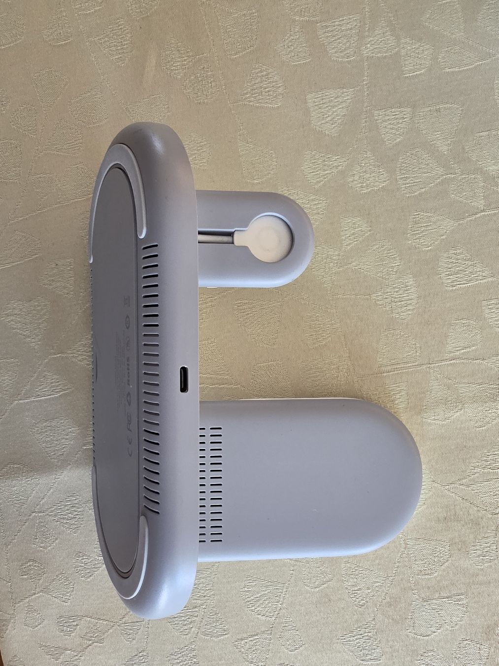 Caricabatterie: Base ricarica wireless Aukey bianca 3 in 1 ottimo stato – Usato da Winterthur venduto da riccardo2014 2