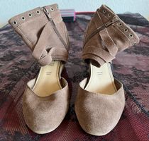 Sandales compensées Esprit en daim brun, taille 37