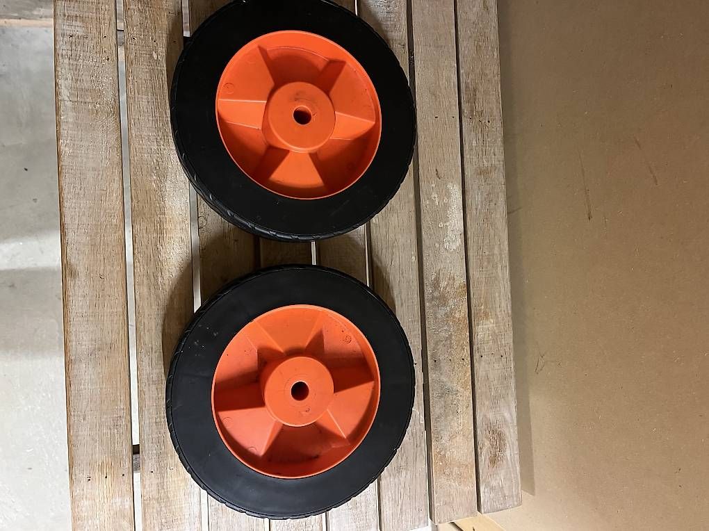 Altro per stoccaggio & trasporto: Roues plastiques – Nuovo e nell'imballaggio originale da Penthalaz venduto da venizelos